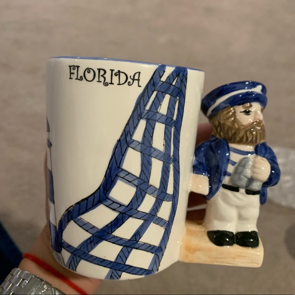 Souvenir Porcelain - Florida Sea Captain Themed Mug - Picture 1 of 4